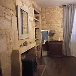 Napoleon לינה וארוחת בוקר מונטיניאק